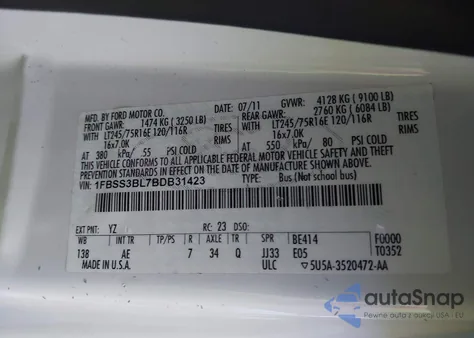 2011 Ford E-350 Super Duty Xl z USA, uszkodzony, nr VIN 1FBSS3BL7BDB31423